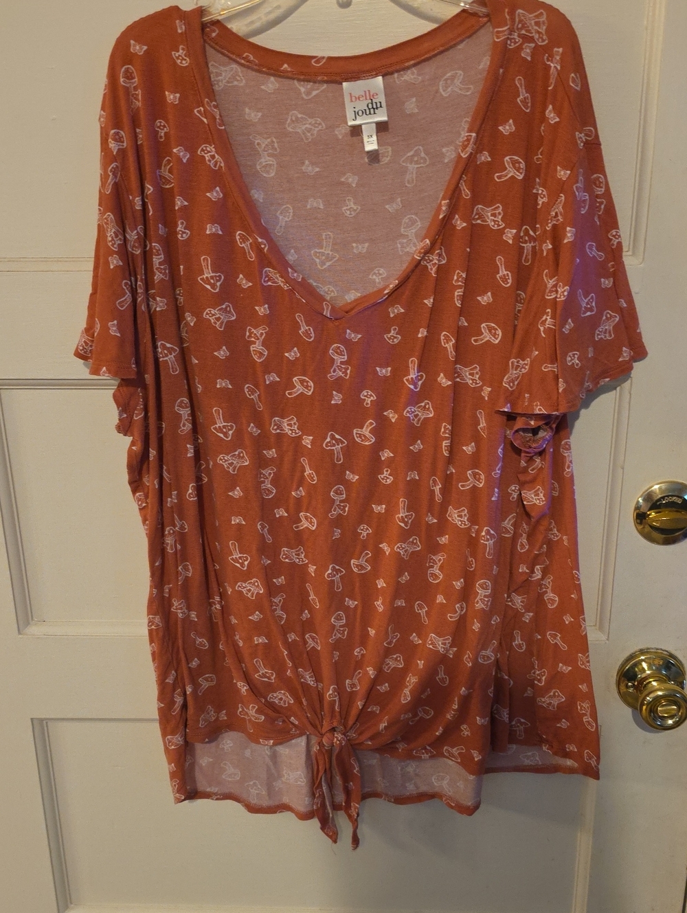 Belle Du Jour Rust V-Neck Tie-Front Tunic with White Print